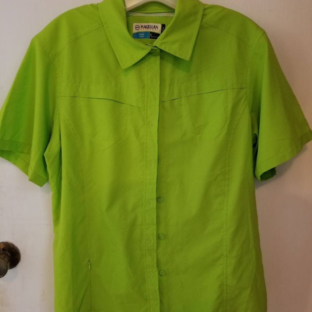 Women shirt